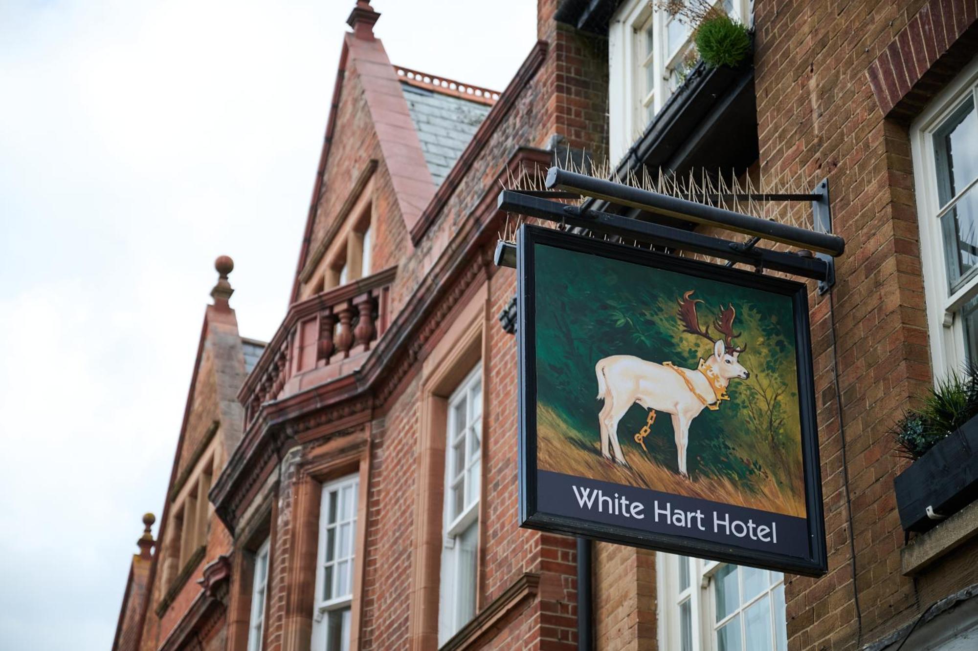 White Hart, Newmarket By Marston'S Inns Eksteriør billede