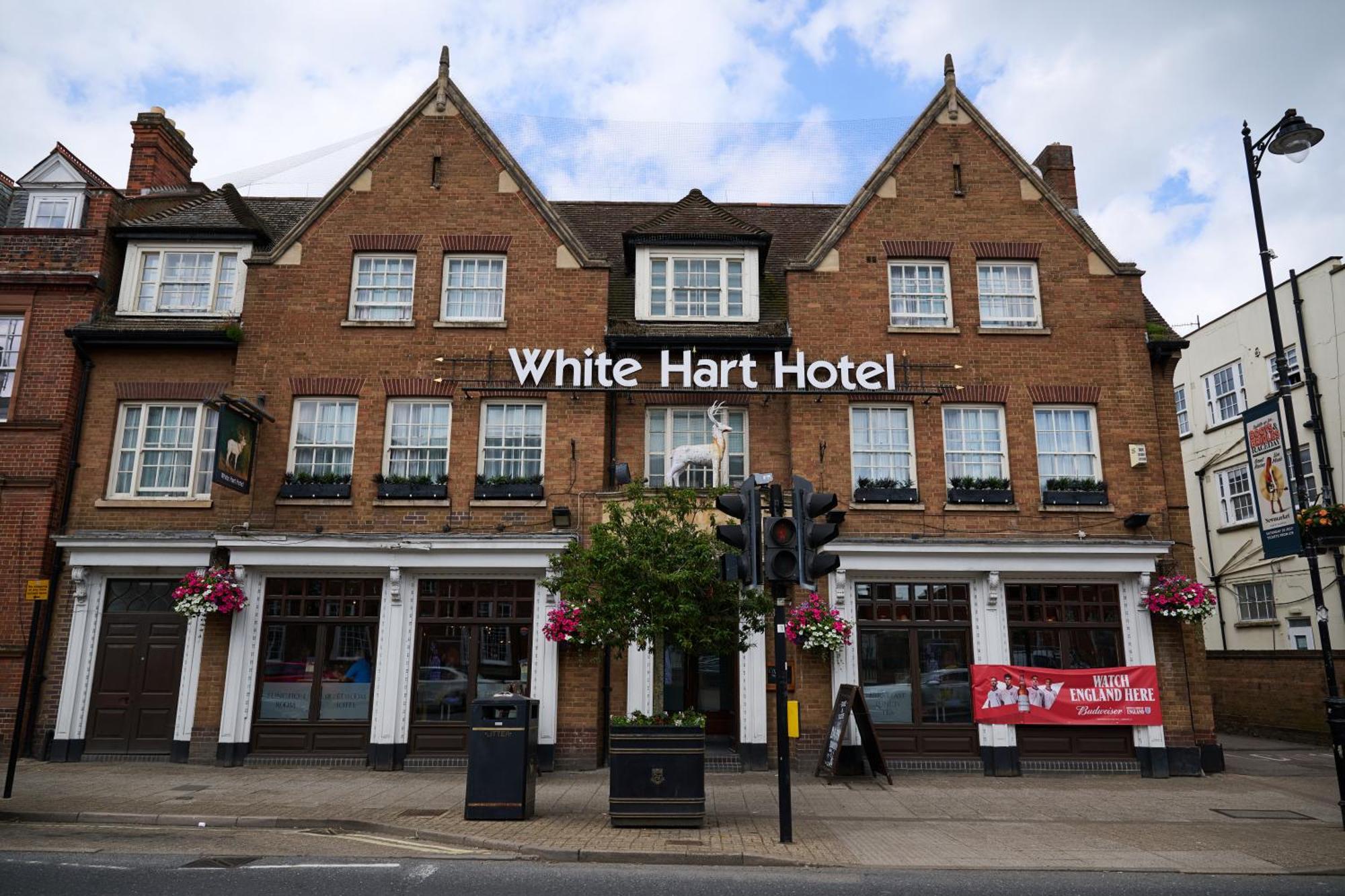 White Hart, Newmarket By Marston'S Inns Eksteriør billede